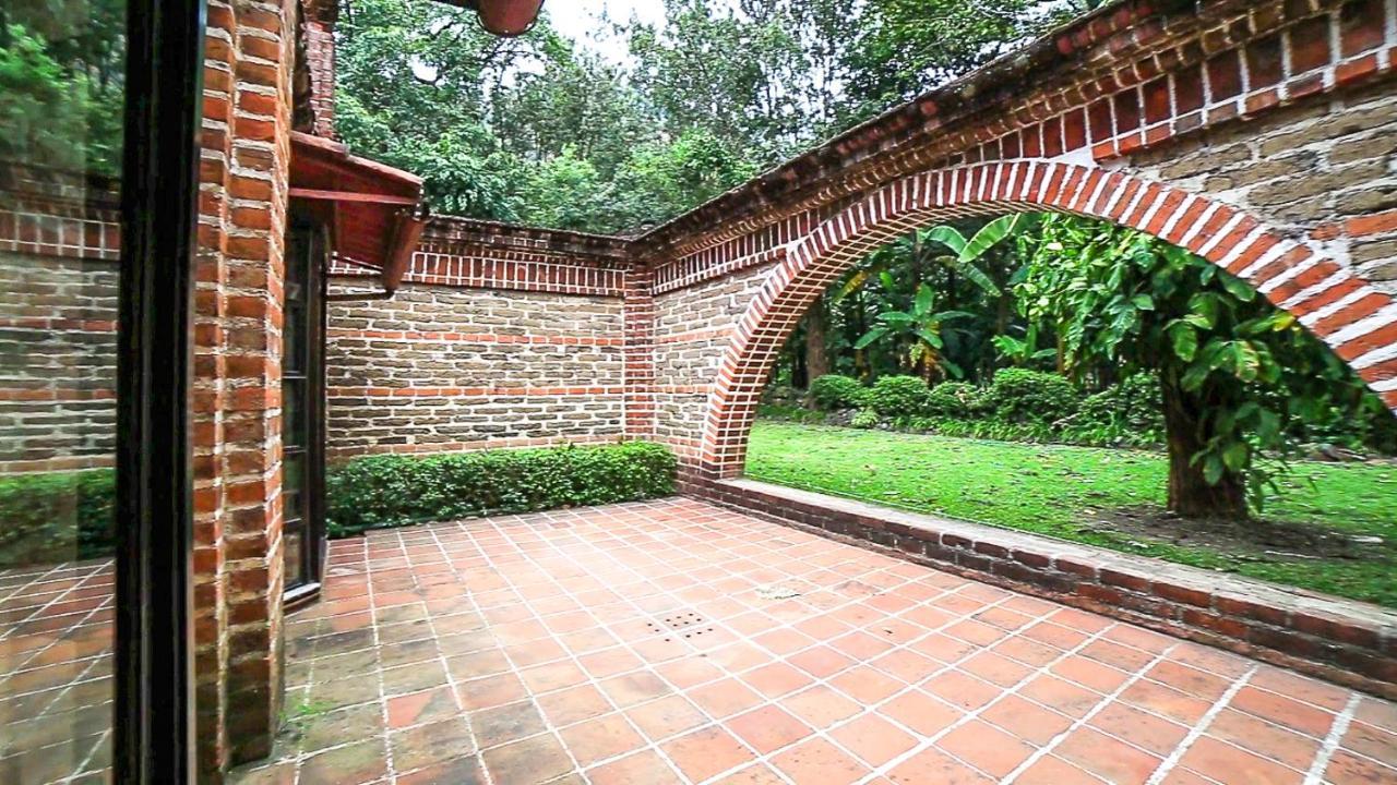 Hotel San Buenaventura De Atitlan Panajachel Exterior photo